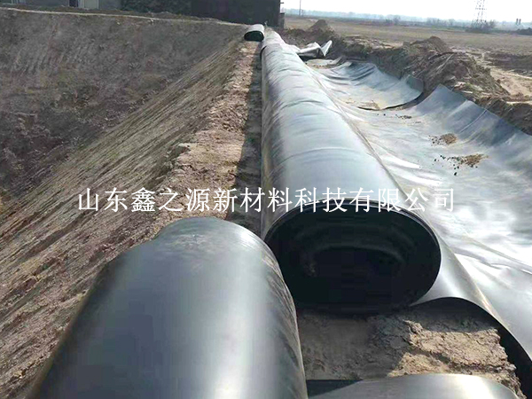 養(yǎng)殖防滲膜適應(yīng)環(huán)境能力強(qiáng)，可鋪設(shè)多種環(huán)境下