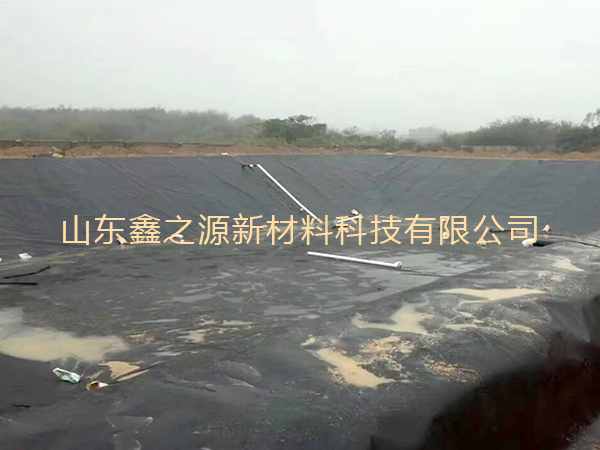 沼氣池土工膜生產注意事項：確保高效與環(huán)保的雙重保障